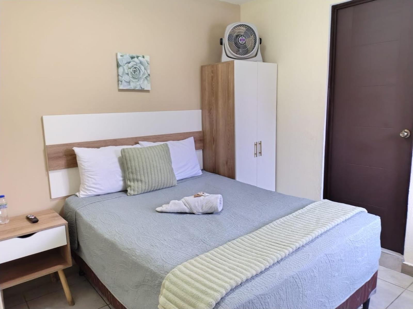 Hotel Urban Home Guatemala City Exterior photo