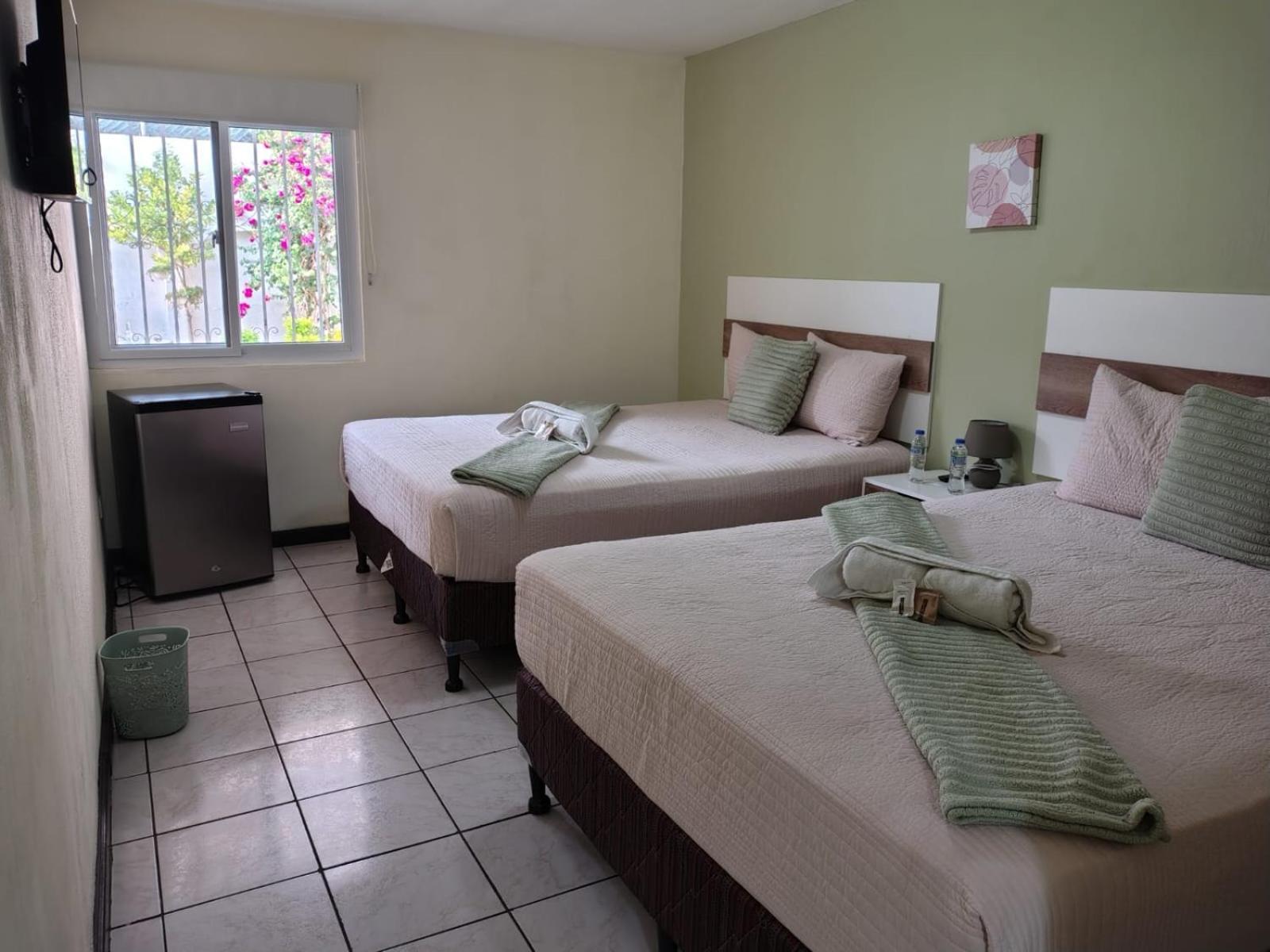 Hotel Urban Home Guatemala City Exterior photo